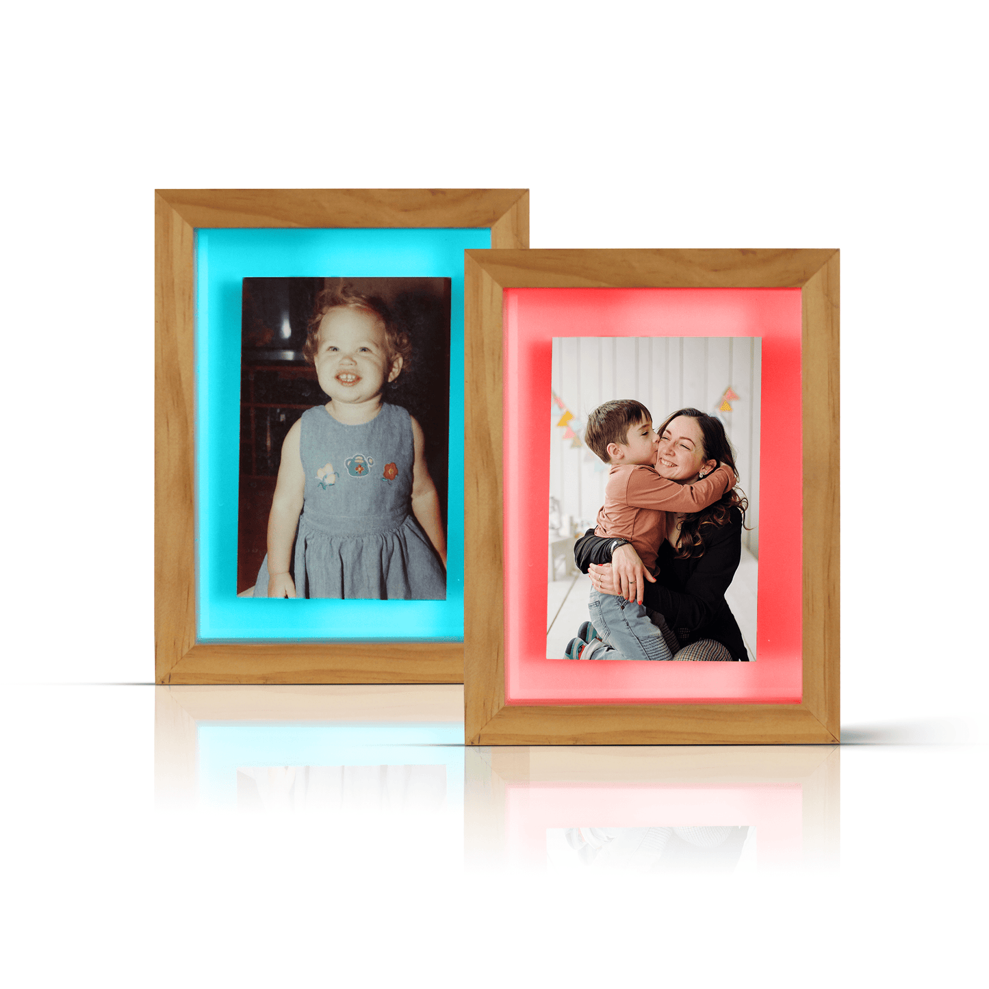 Friendship Frame – Wi - Fi Picture Frame Lamp | Share Light & Memories Long Distance - Friendship Lamps | Powered by Filimin