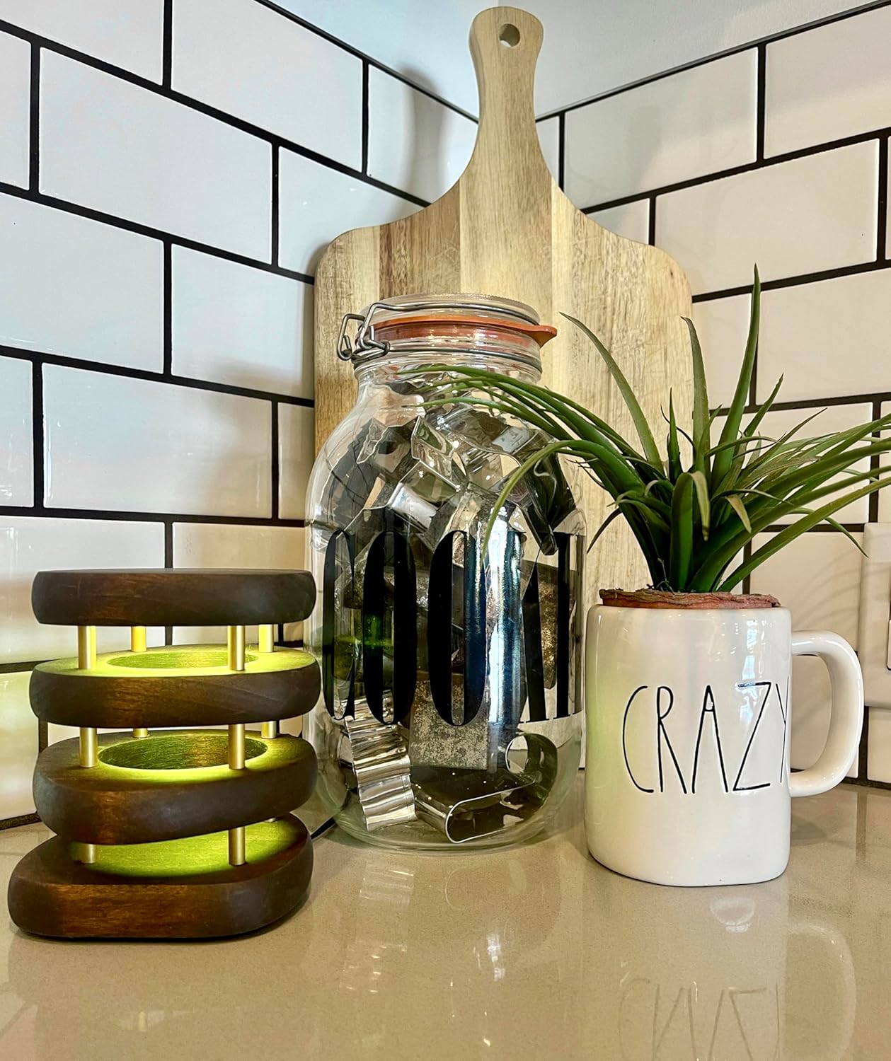 Mid - Century Design Friendship Lamp – Retro Wi - Fi Touch Lamp | Stay Connected Through Time & Distance - Friendship Lamps | Powered by Filimin